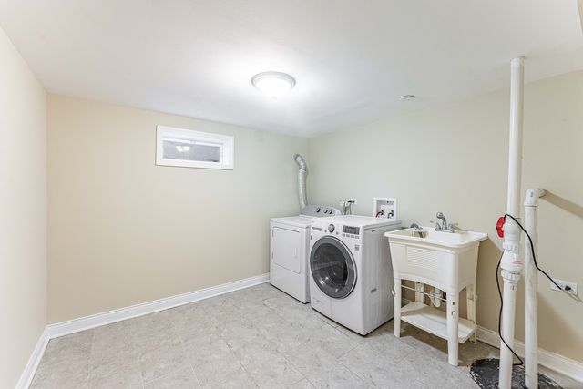 4856 Howard Street, Skokie, IL 60077