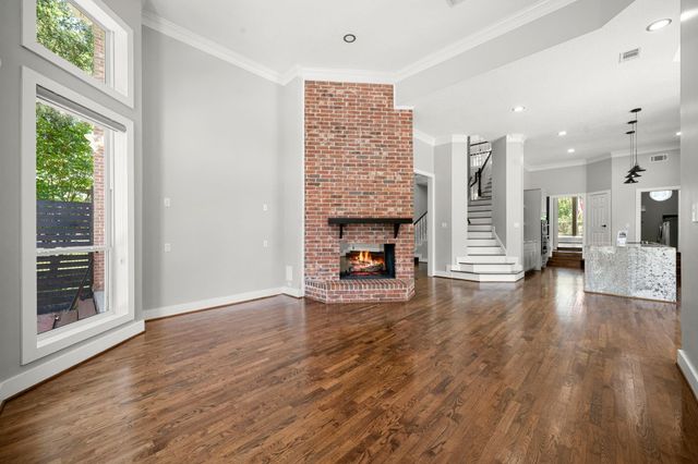 24611 W Kingscrest Circle, Spring, TX 77389
