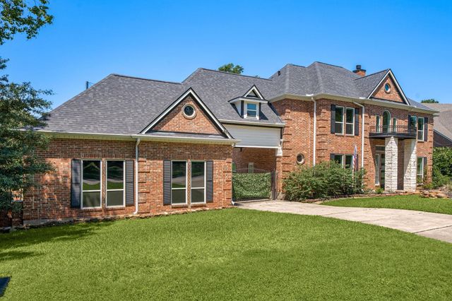 24611 W Kingscrest Circle, Spring, TX 77389