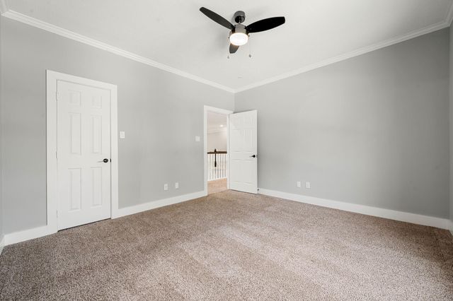 24611 W Kingscrest Circle, Spring, TX 77389