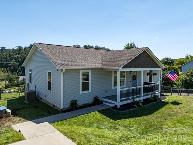 257 Tipton Hill Road, Leicester, NC 28748