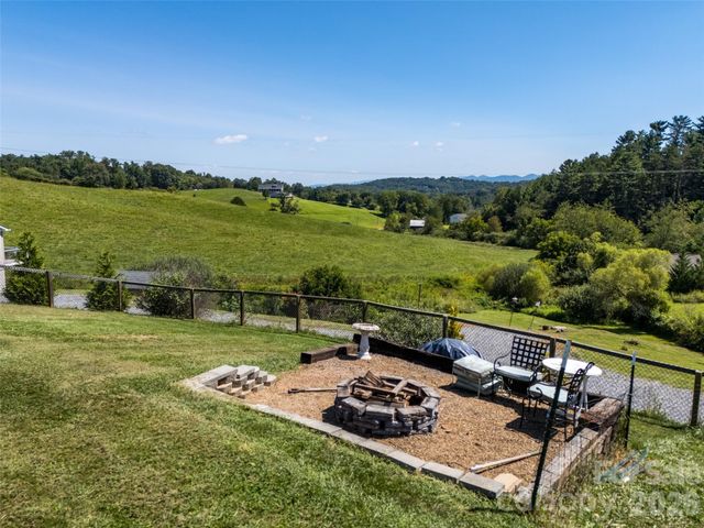 257 Tipton Hill Road, Leicester, NC 28748