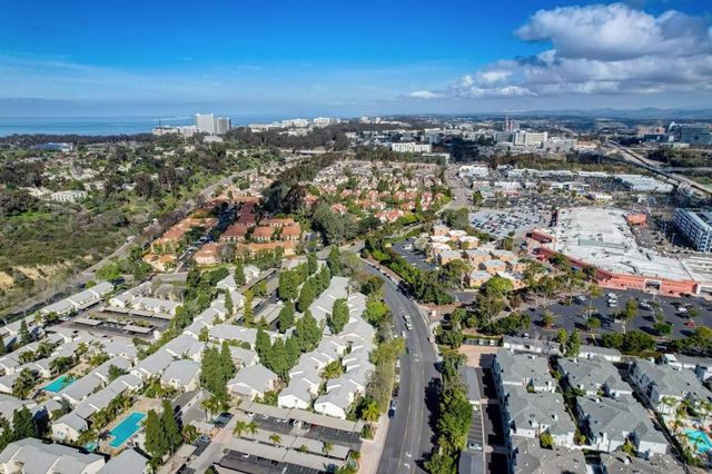 8640 Via Mallorca H, La Jolla, CA 92037