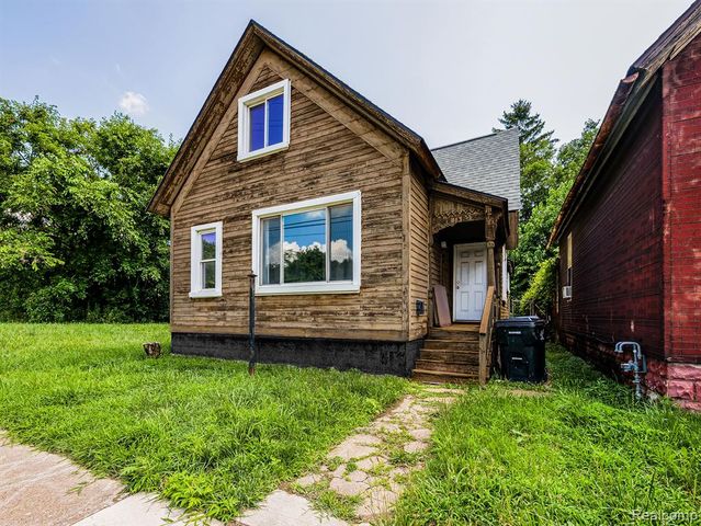 463 S Junction Street, Detroit, MI 48209