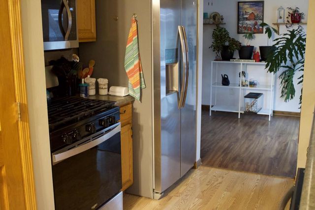 3017 W Ramsey AVENUE, Greenfield, WI 53221