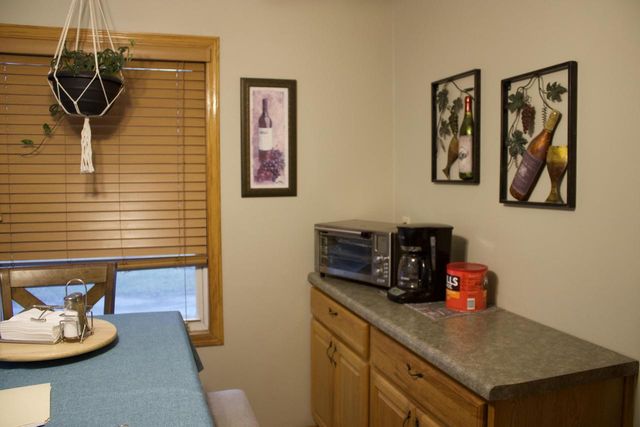 3017 W Ramsey AVENUE, Greenfield, WI 53221