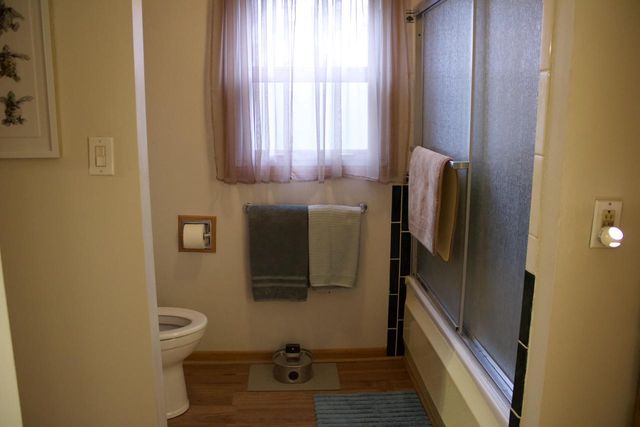 3017 W Ramsey AVENUE, Greenfield, WI 53221