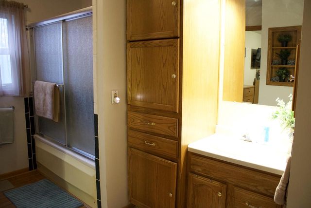 3017 W Ramsey AVENUE, Greenfield, WI 53221