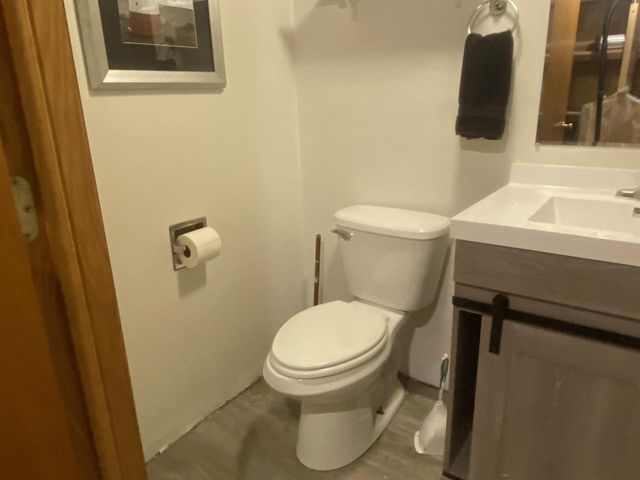 3017 W Ramsey AVENUE, Greenfield, WI 53221