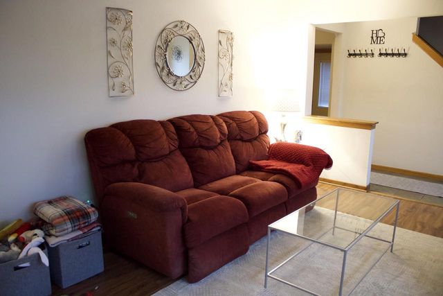 3017 W Ramsey AVENUE, Greenfield, WI 53221