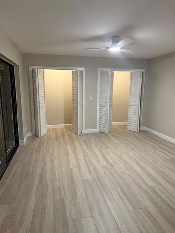 79 Lake Arbor Drive 79, Palm Springs, FL 33461
