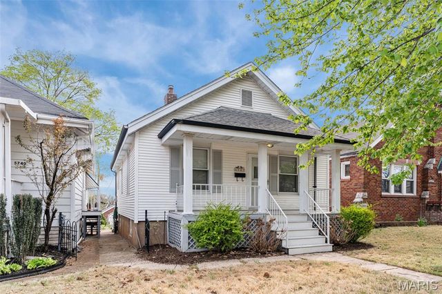 5742 Lansdowne Avenue, St Louis, MO 63109