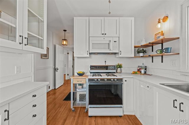 5742 Lansdowne Avenue, St Louis, MO 63109