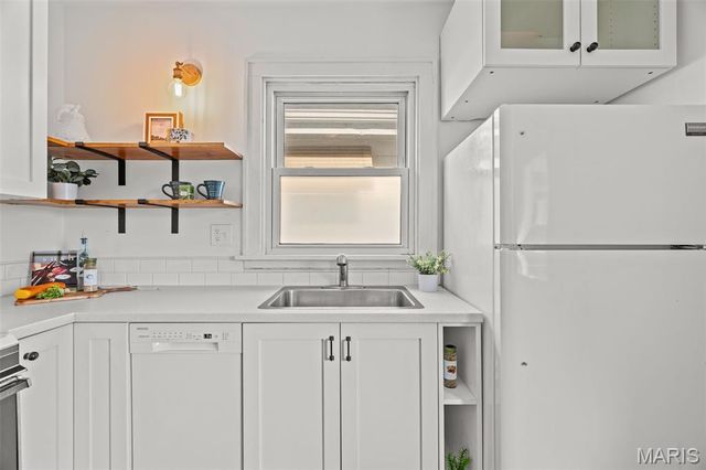 5742 Lansdowne Avenue, St Louis, MO 63109