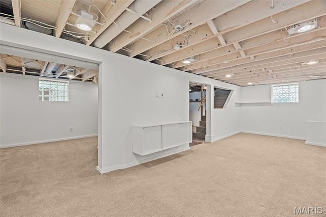 5742 Lansdowne Avenue, St Louis, MO 63109