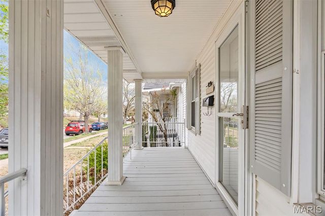 5742 Lansdowne Avenue, St Louis, MO 63109