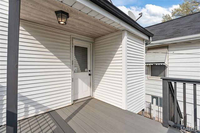 5742 Lansdowne Avenue, St Louis, MO 63109