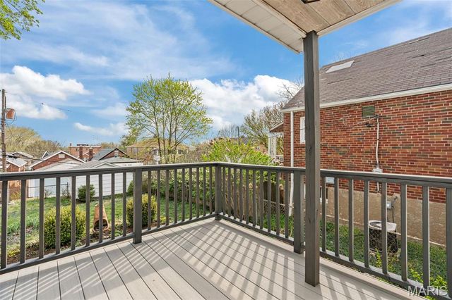 5742 Lansdowne Avenue, St Louis, MO 63109