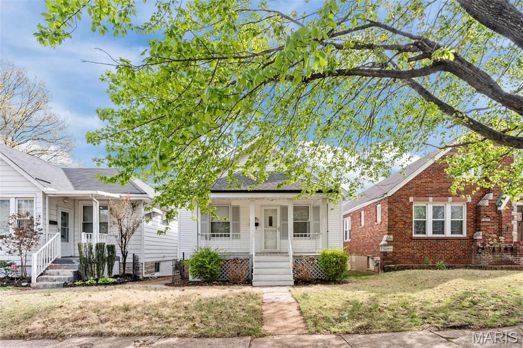 5742 Lansdowne Avenue, St Louis, MO 63109