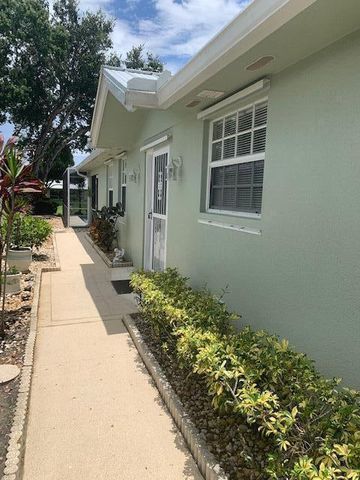 1777 SW Waterfall Boulevard, Palm City, FL 34990