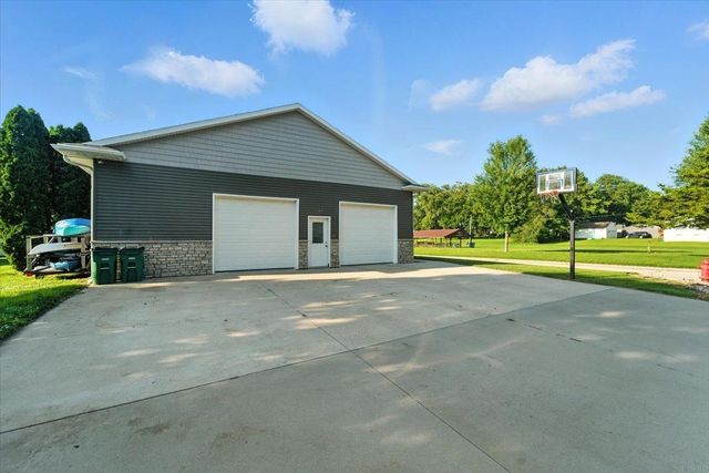 127 Doyle Avenue, Evansdale, IA 50707