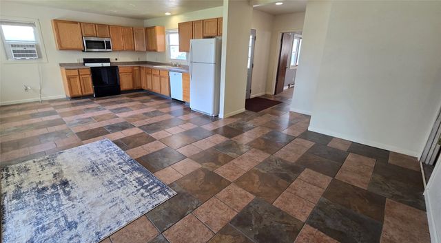 308 S Main Street, Baxter, IA 50028
