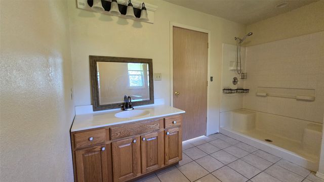 308 S Main Street, Baxter, IA 50028