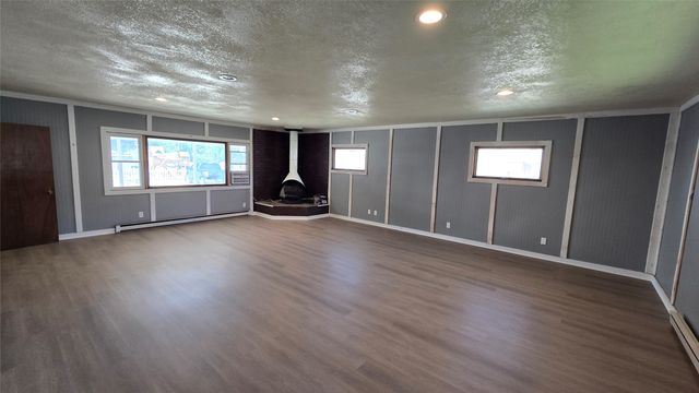 308 S Main Street, Baxter, IA 50028