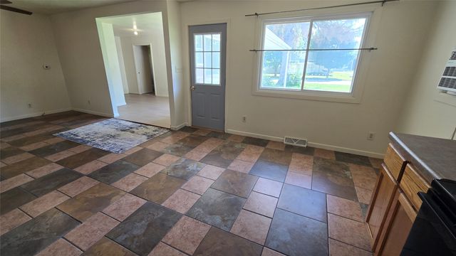 308 S Main Street, Baxter, IA 50028