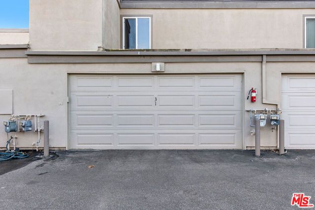 31 Village, Santa Monica, CA 90405