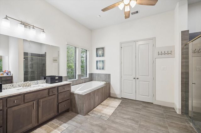 30943 Spring Lake Blvd, Tomball, TX 77375