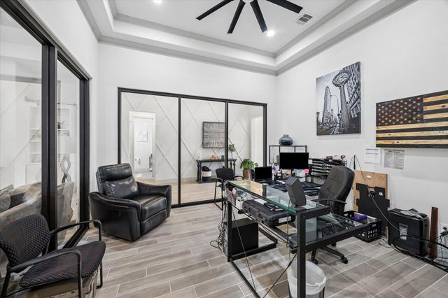 30943 Spring Lake Blvd, Tomball, TX 77375