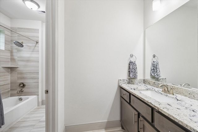 30943 Spring Lake Blvd, Tomball, TX 77375