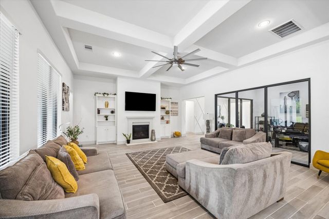 30943 Spring Lake Blvd, Tomball, TX 77375