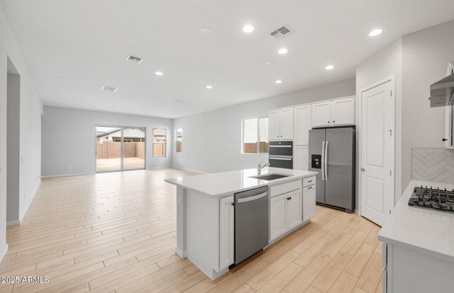 18148 E Tiffany Drive, Queen Creek, AZ 85142