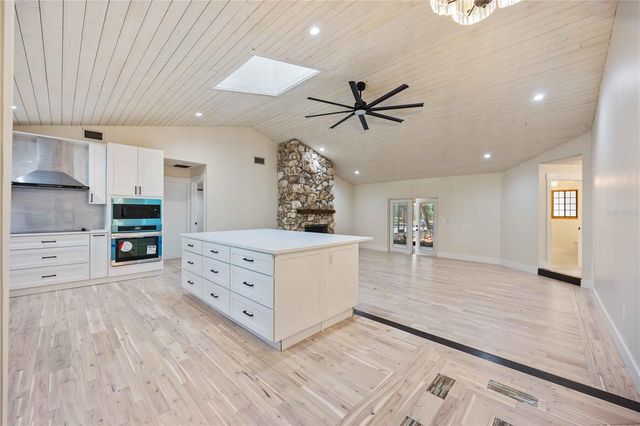 4916 HIDDEN OAKS TRAIL, Sarasota, FL 34232