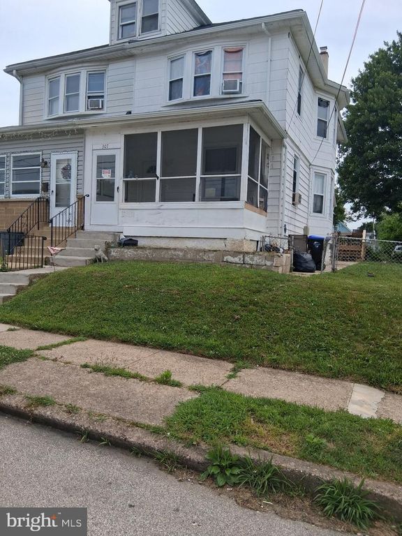 307 TAYLOR AVE, Upper Chichester, PA 19061