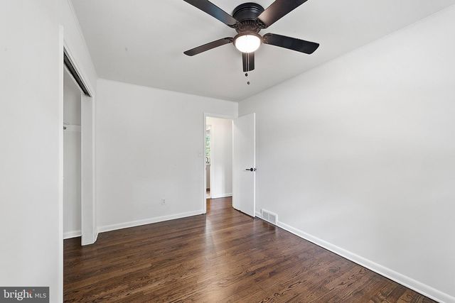 32 MONTAGUE AVE, Ewing, NJ 08628