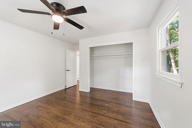 32 MONTAGUE AVE, Ewing, NJ 08628