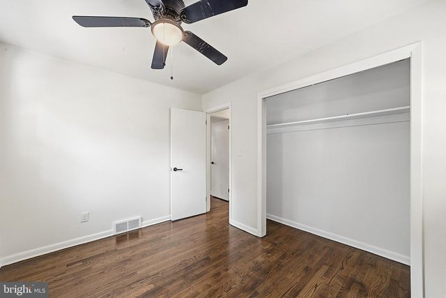 32 MONTAGUE AVE, Ewing, NJ 08628
