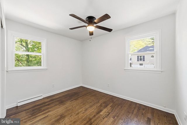 32 MONTAGUE AVE, Ewing, NJ 08628