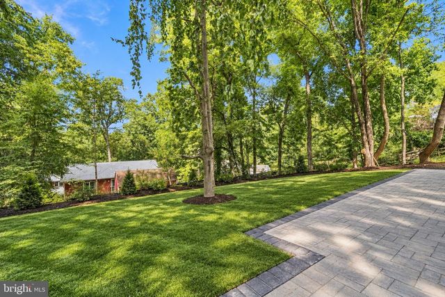 32 MONTAGUE AVE, Ewing, NJ 08628