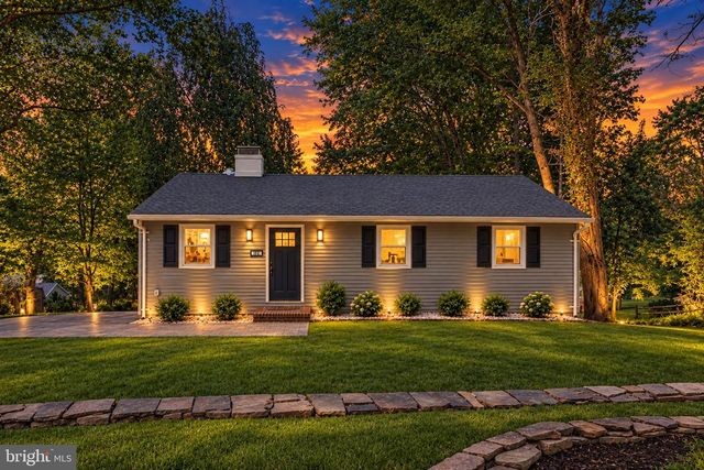 32 MONTAGUE AVE, Ewing, NJ 08628