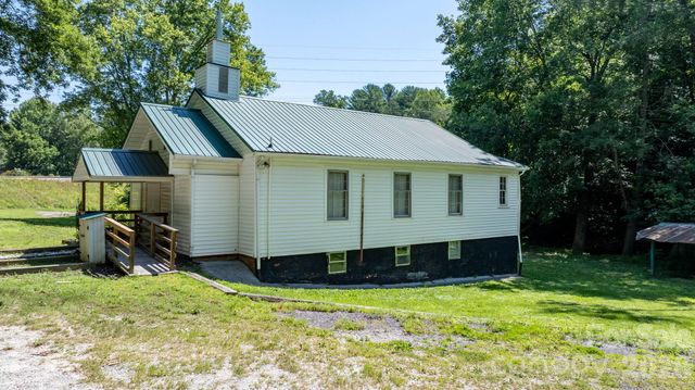1715 Morningstar Church Road, Lenoir, NC 28645