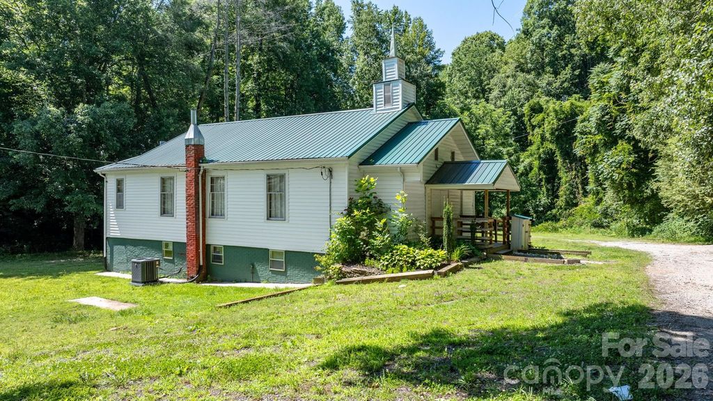 1715 Morningstar Church Road, Lenoir, NC 28645