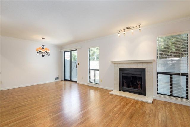 5 W Bellevue Avenue 2, San Mateo, CA 94402