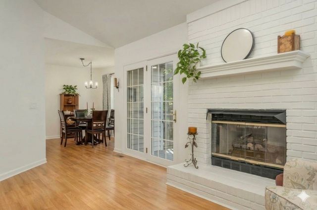 143 Lakeside Dr, Crossville, TN 38555