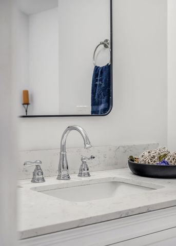 143 Lakeside Dr, Crossville, TN 38555