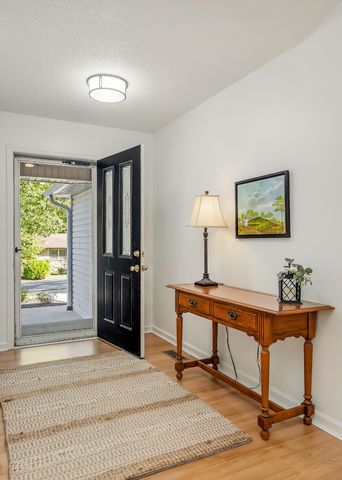 143 Lakeside Dr, Crossville, TN 38555