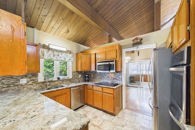 103 Brown Street, Dartmouth, MA 02747